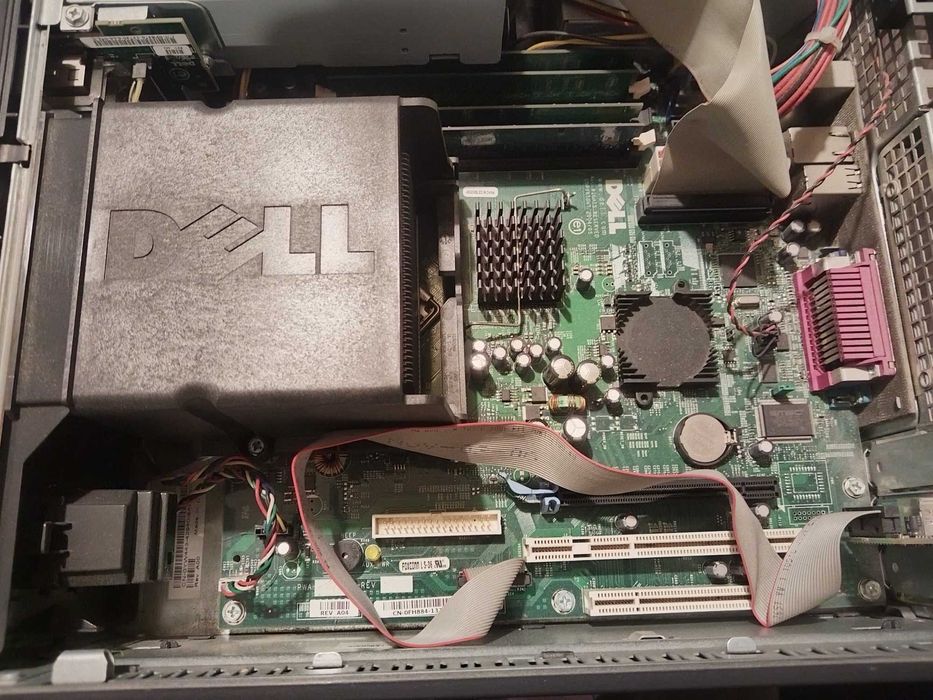 Компютър настолен Dell