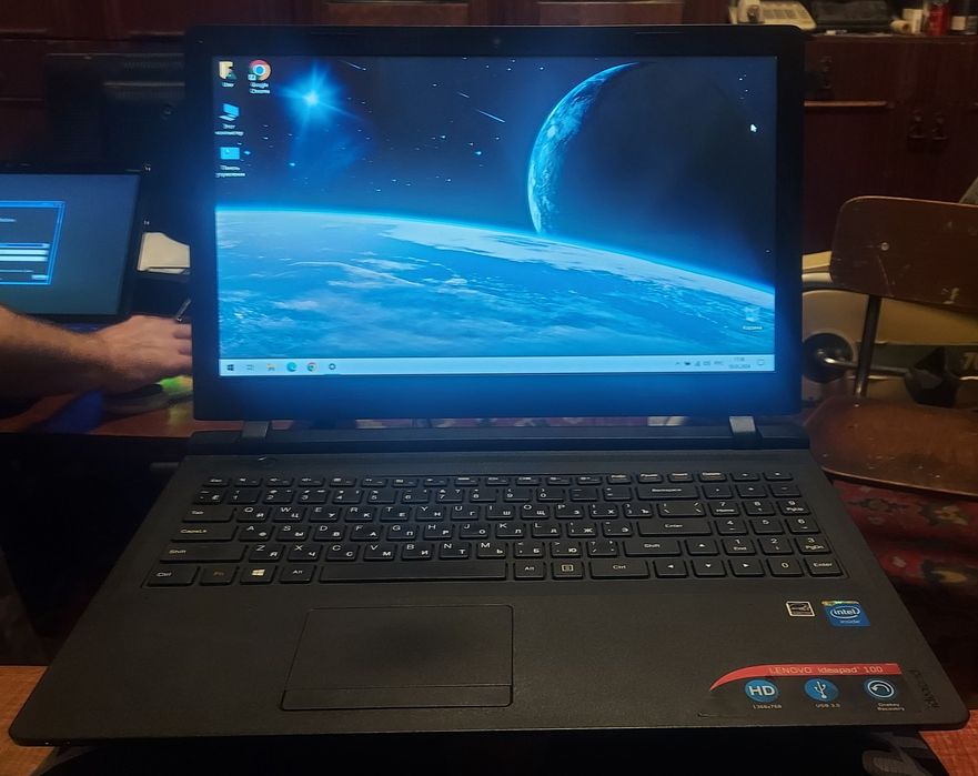 Lenovo ideapad 100