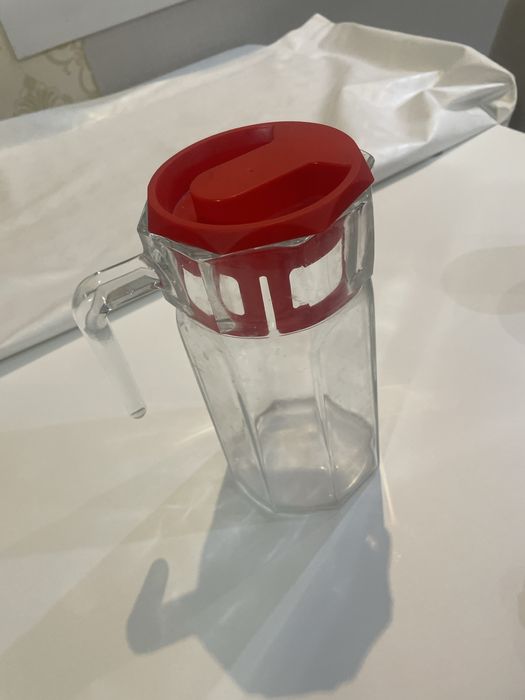 Графин для воды в отличном состоянии отдвм недорого