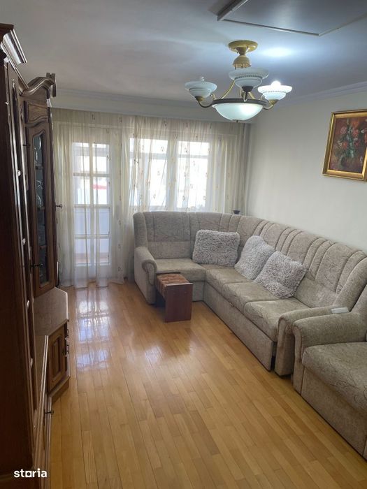 De vanzare apartament 4 camere ultracentral