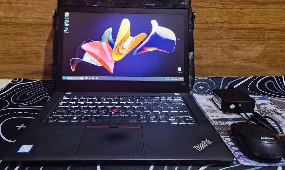 Lenovo ThinkPad Cor I 5 озу16,ссд256!