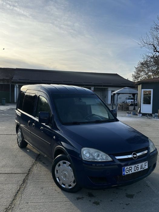 Vand Opel Combo 2008