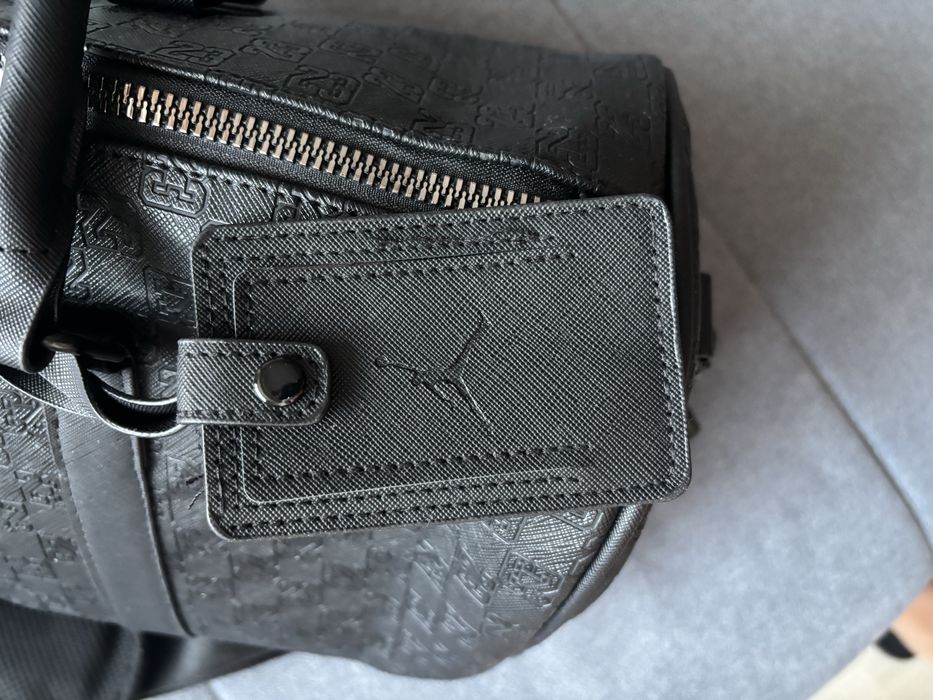 jordan duffle bag+ nike чорапи(бели)