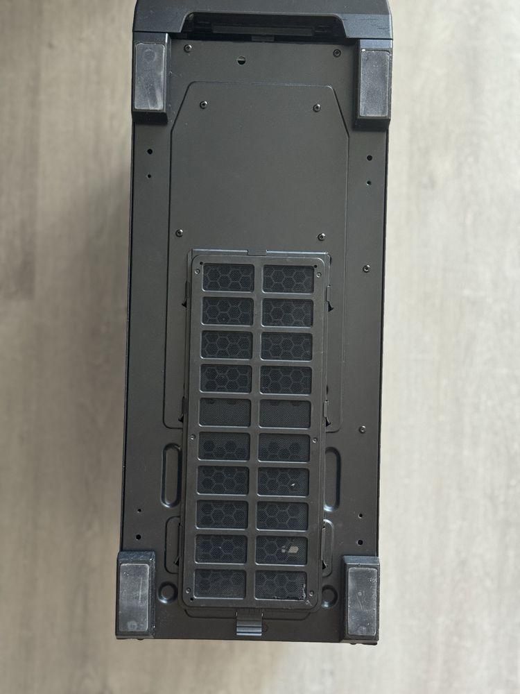 Компютърна кутия Cooler Master Silencio 650