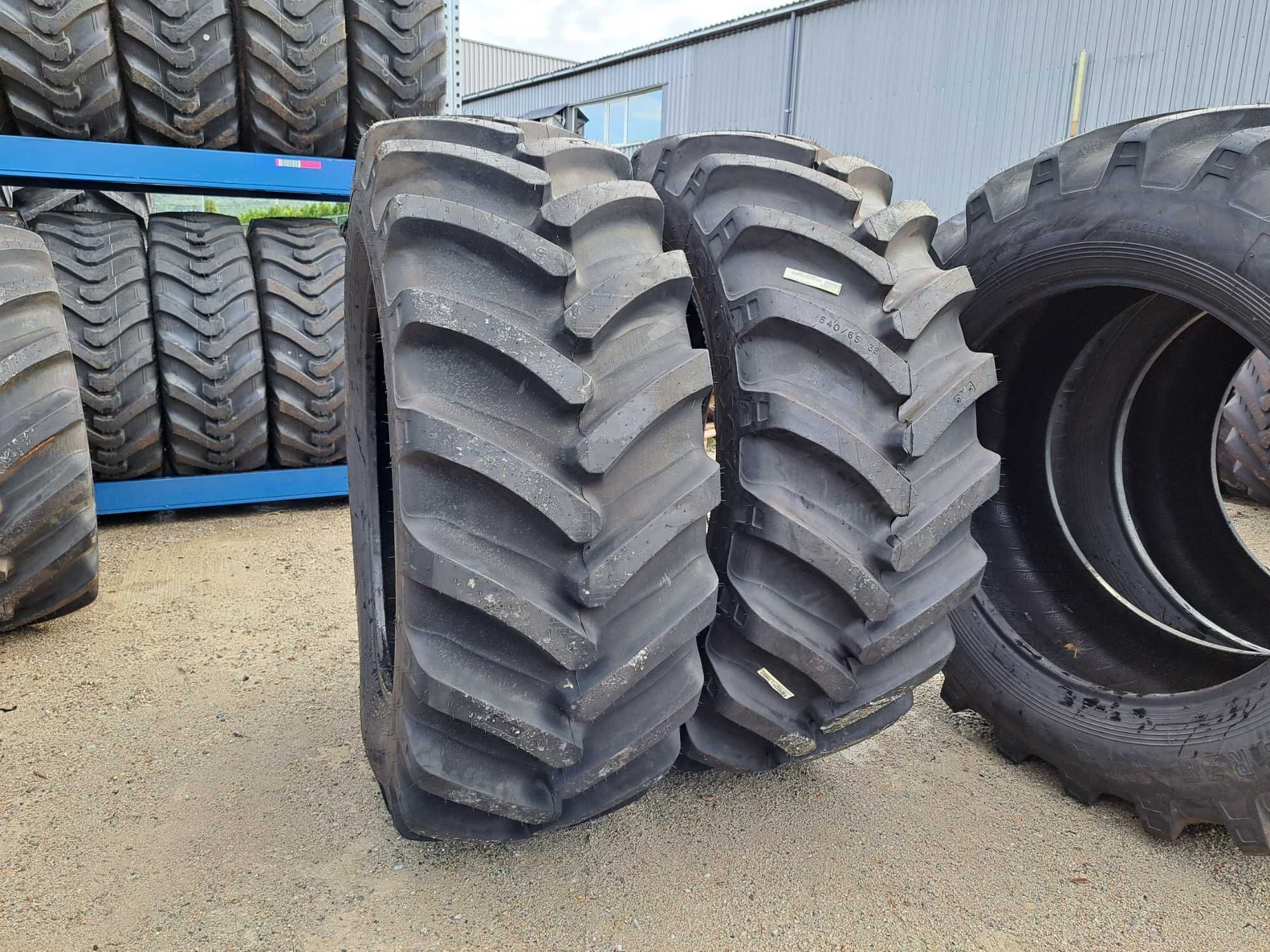 Anvelope noi 540/65R38 marca GALAXY cauciucuri radiale pentru TRACTOR