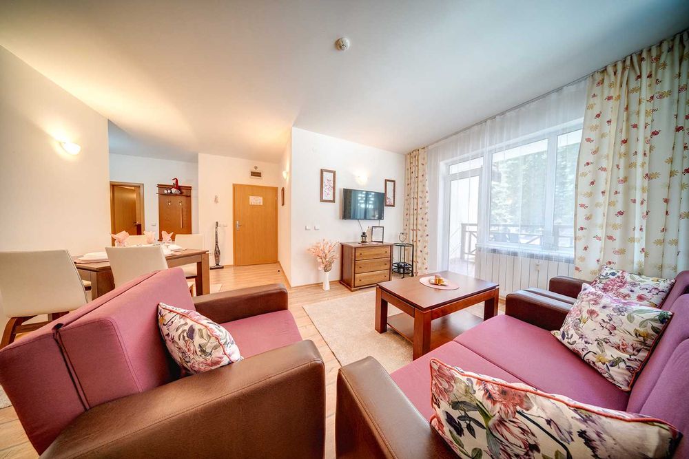 Апартамент MyPlace_Pamporovo_2 - с басейн и СПА за почивка в Пампорово