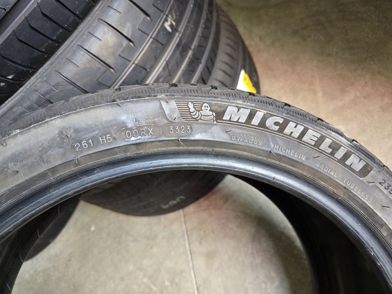 235/40/20 MICHELIN 4бр