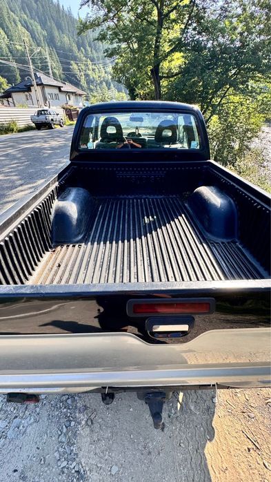 Mitsubishi L200 2004