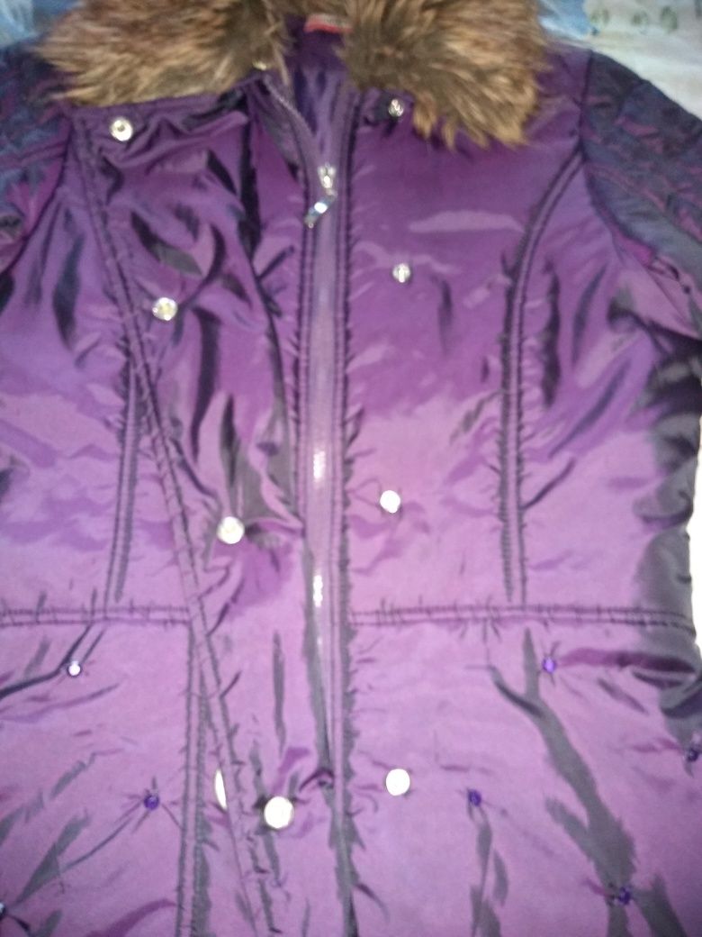 Дамско лилаво яке