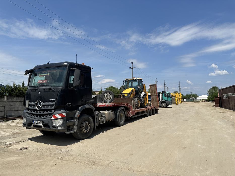 Inchiriez buldoexcavator miniexcavator