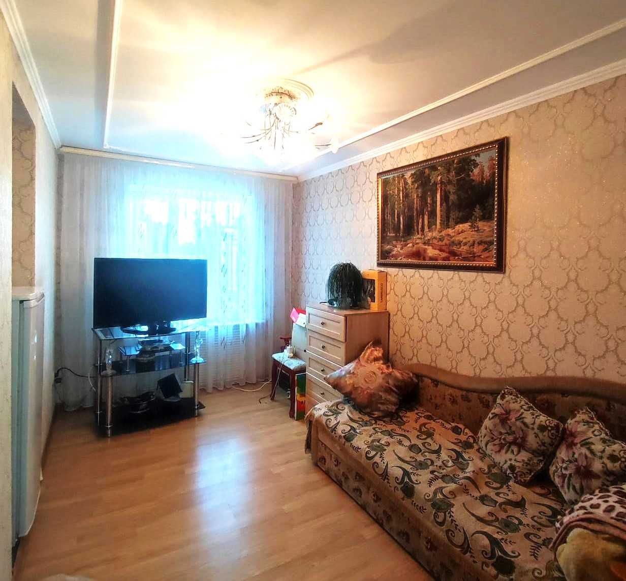 Продам 4 комн. дом с ремонтом и мебелью, 2этажа, по ул. Шахтерской.