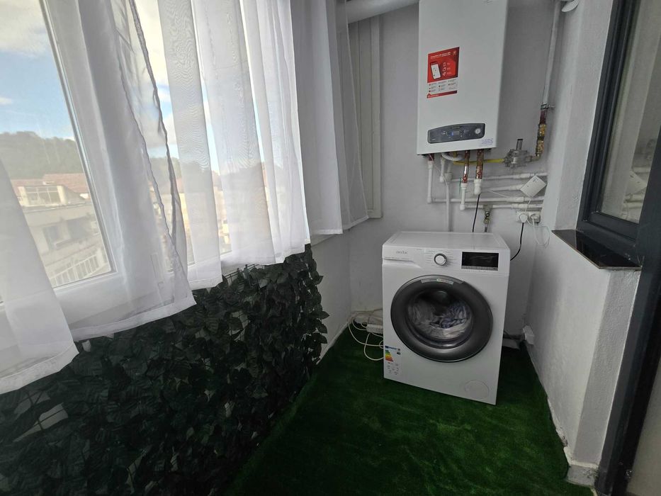 Apartament 3 camere centru-vis vis de River Plazza Mall