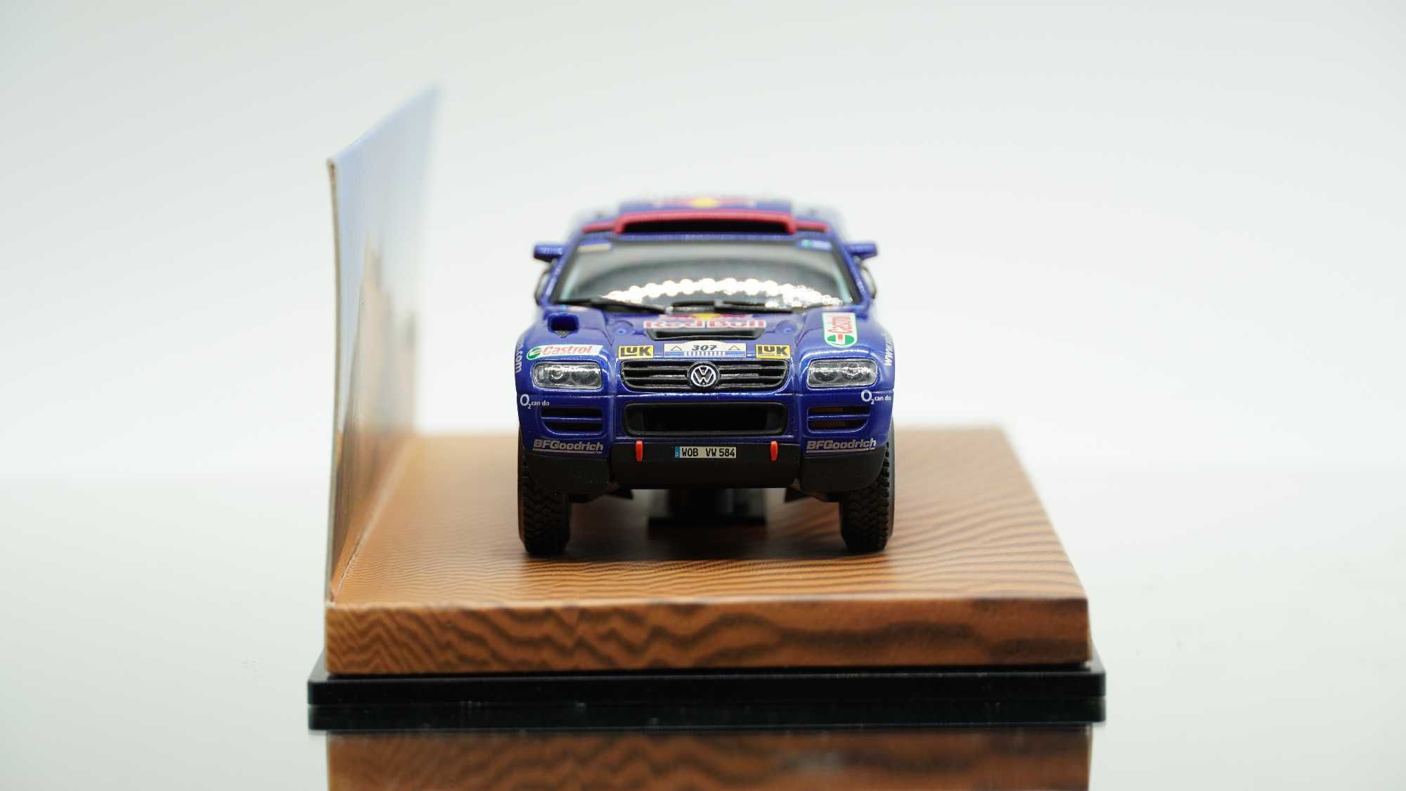 Volkswagen Race Touareg "Nr.307 Rally Paris Dakar" - Minichamps 1/43