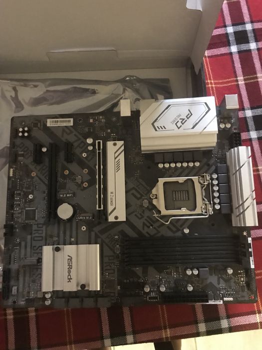 Asrock B 560 Pro 4