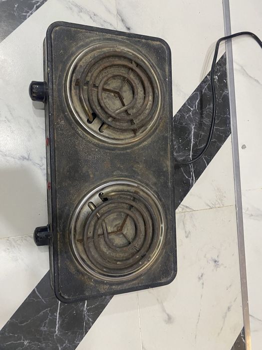 Продается Электрическая плитка