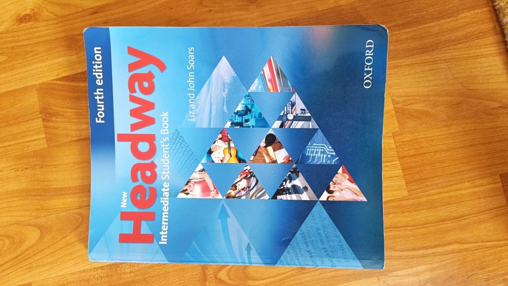 Headway-Oxfort учебник и тетрадка по английски език