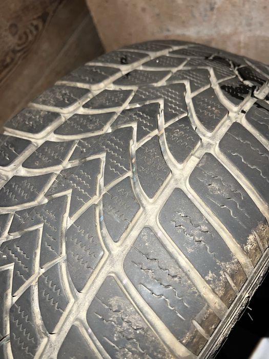 Jante BMW R17 cu anvelope iarna run flat225/45 R17 Dunlop