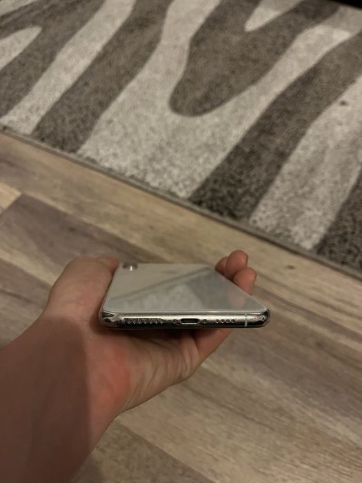 Iphone xs Max 64 gb silver stare foarte buna