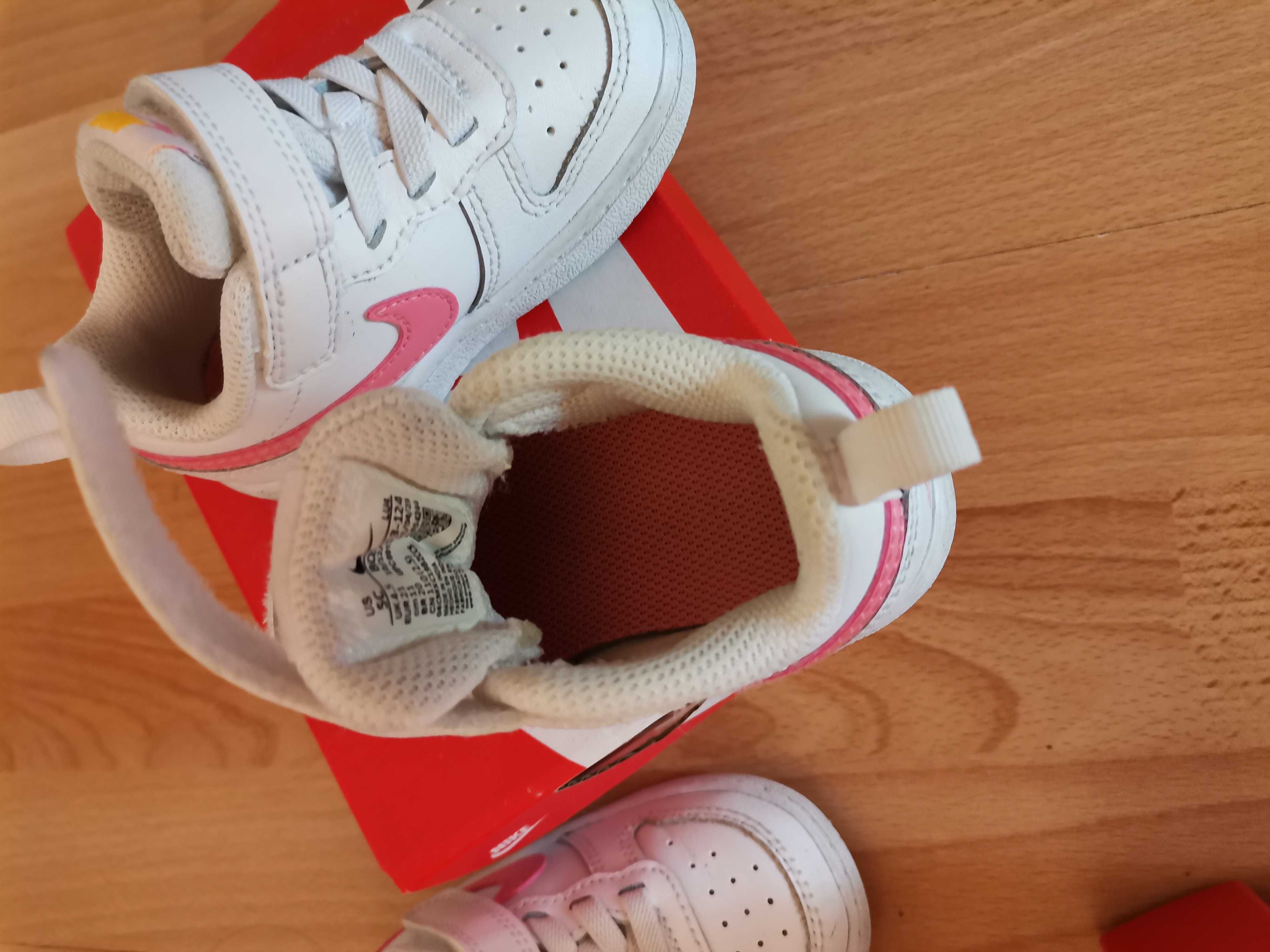 Маратонки Nike 21 номер