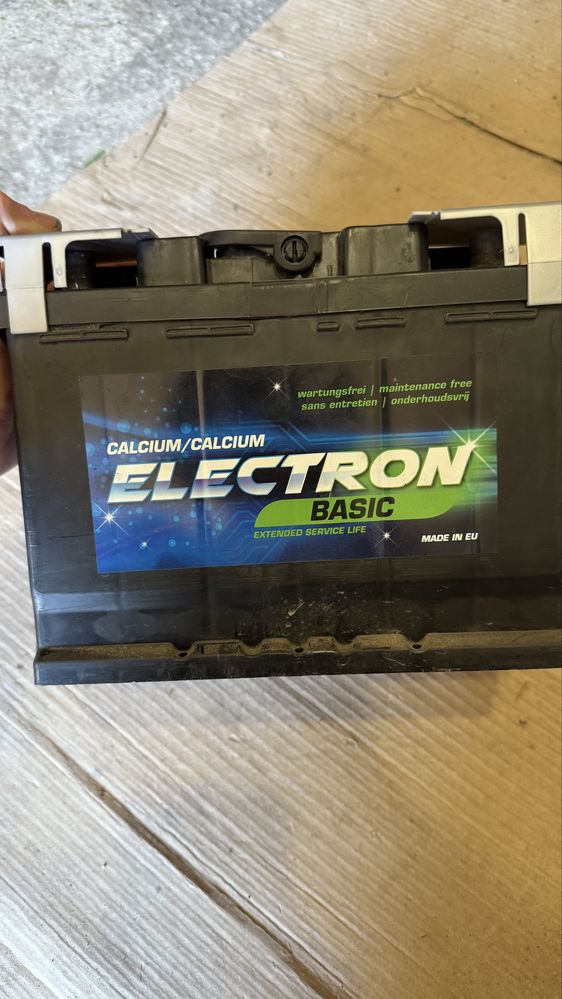 Акумулатор Electron Basic Car Battery VW audi vag