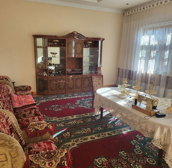 Yunsobod Xasanboy shaxar tarab 9 sotu fayzli xovli 22 fasad srochniy