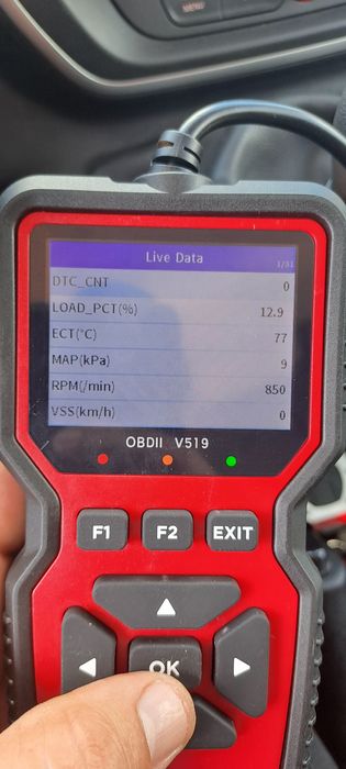 Авто диагностика OBD II модел V519