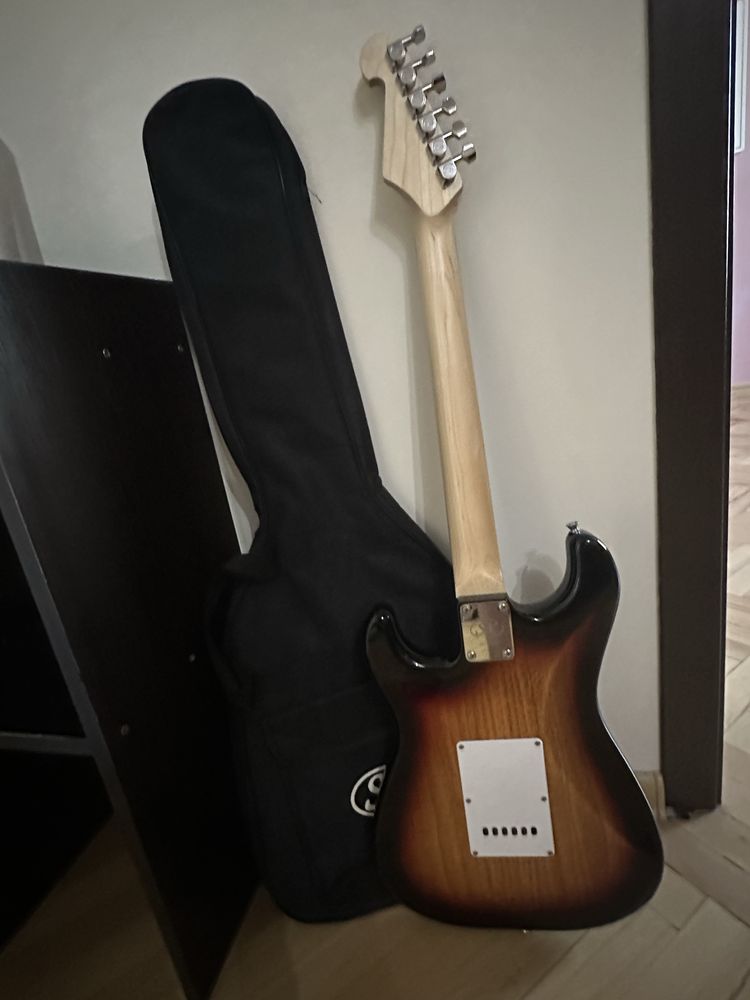 Електрическа китара Sunburst SX SE1 3-Tone