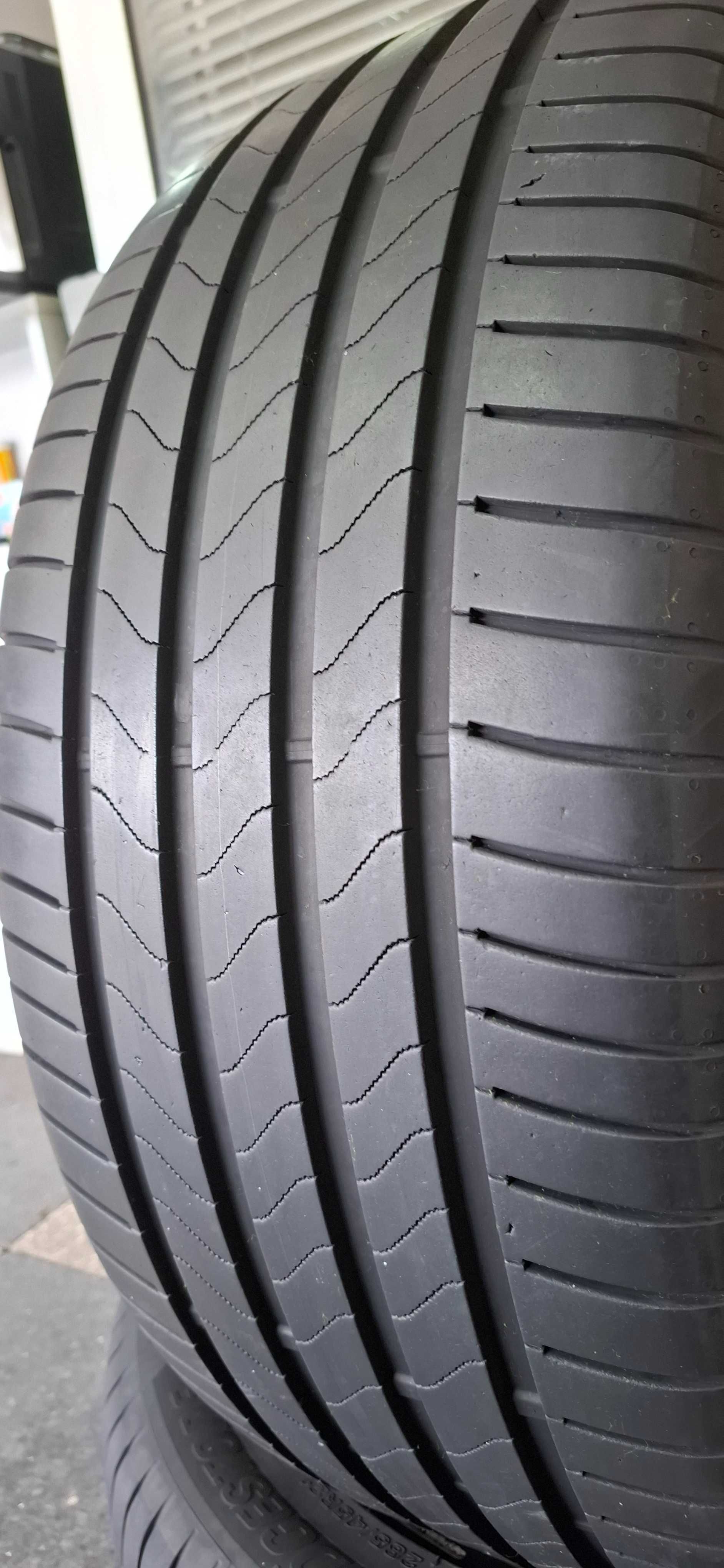 2бр. 285/45/21 Bridgestone 7mm грайфер, дот 23г. Безплатен монтаж