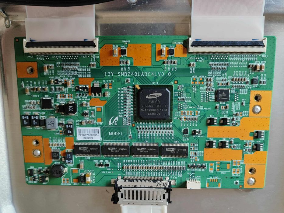 TV Philips 46PFL8008S на части