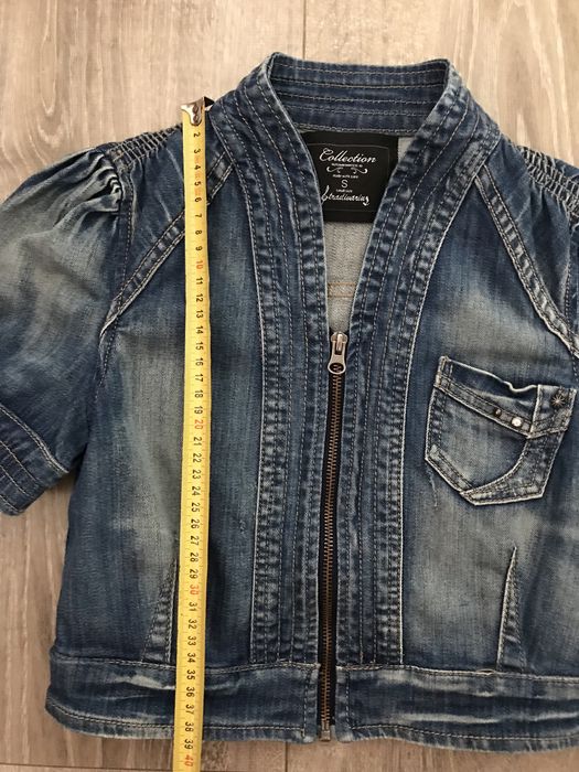 Sacou scurt de jeans Stradivarius nr.S