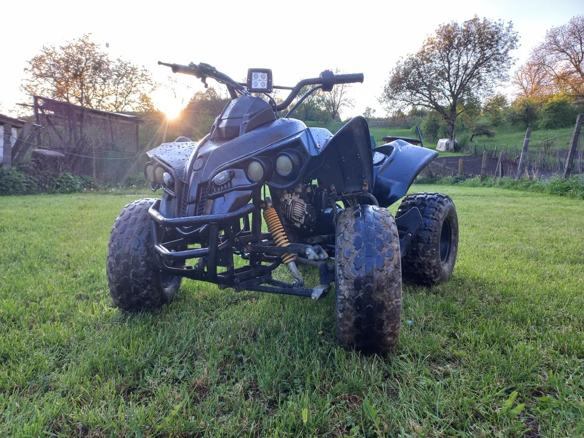 Vând     Atv 125