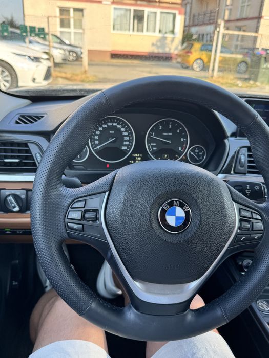 Bmw seria 3 X-Drive Luxury
