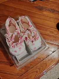 Тканевая обувь для малышки