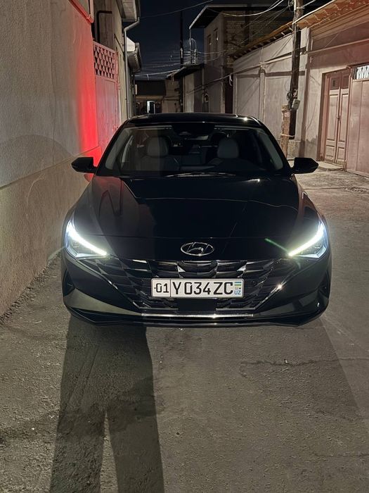 Elantra kraska toza xolat yaxsh  rasxod 100km ga 8_9 litr