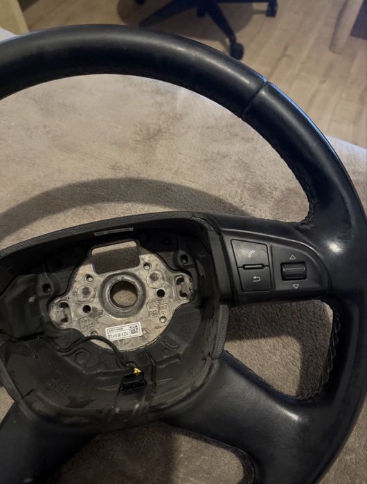 Volan cu comenzi octavia 2 plus accesorii