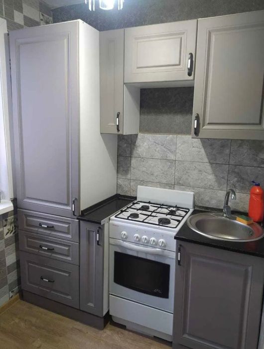 Продам 2 ком квартиру старый Авторынок