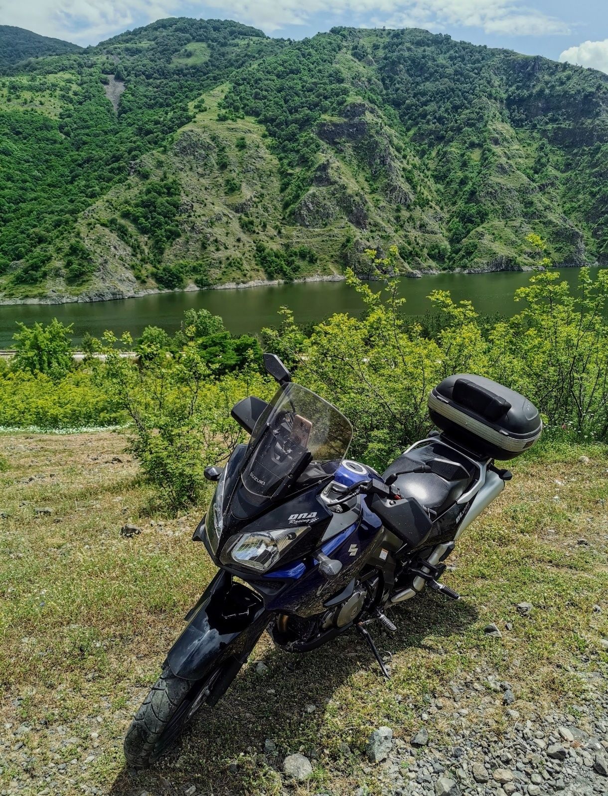 Suzuki V-stron 1000