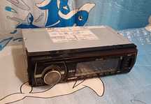 Vând Casetofon auto AEG perfect funcțional cu Bluetooth