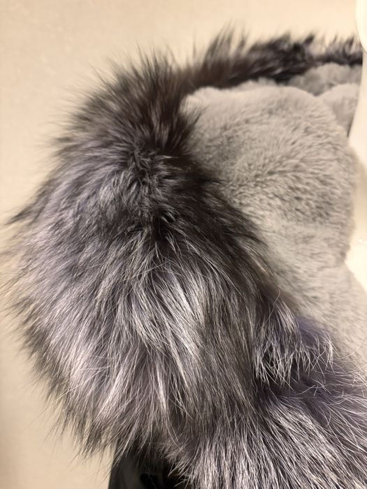 Geaca parka neagra cu blana naturala