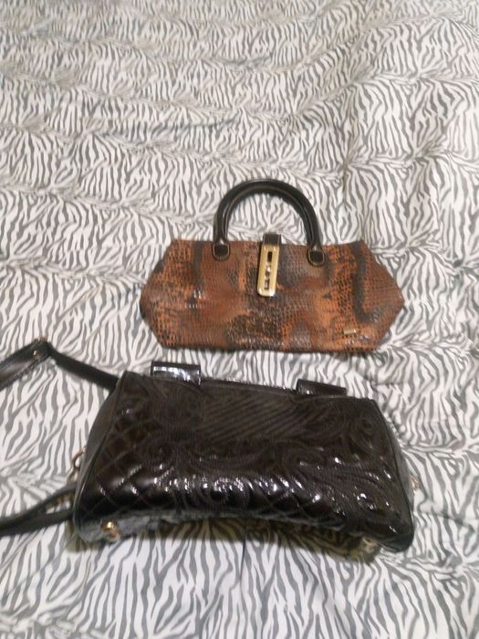 Екстравагантни дамски чанти.