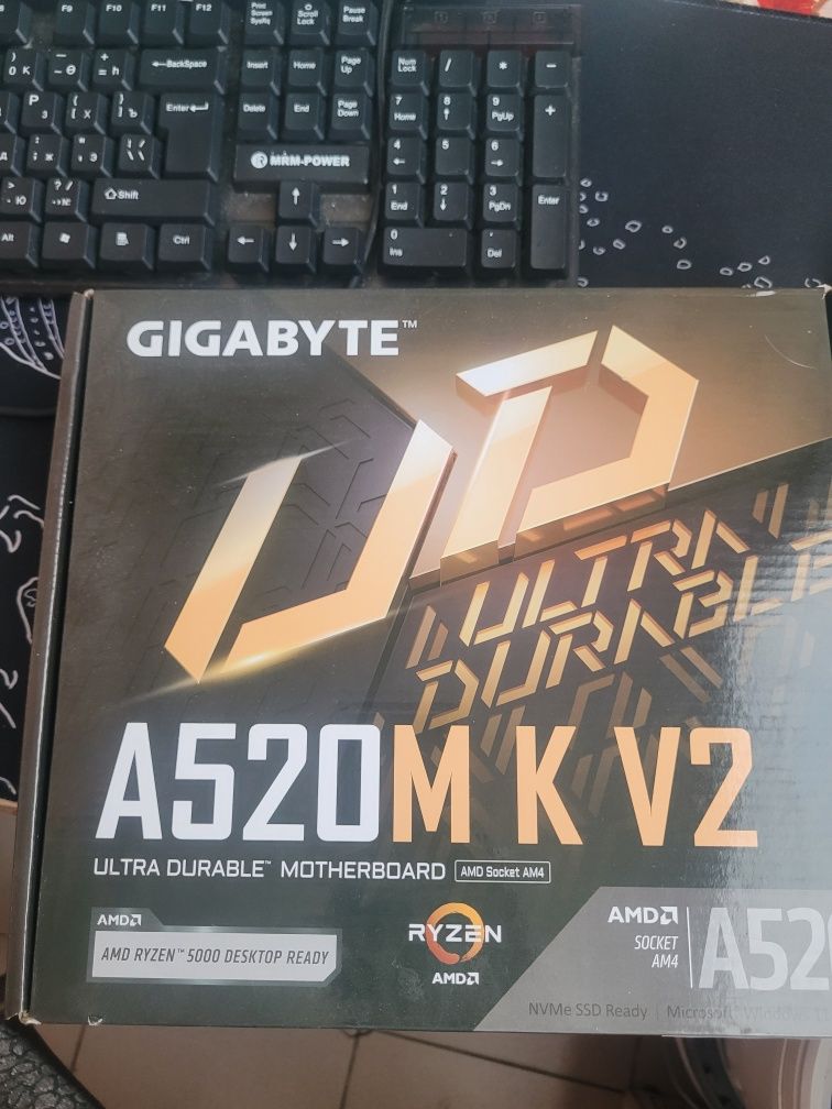 Продам материнскую плату a520 m k v2