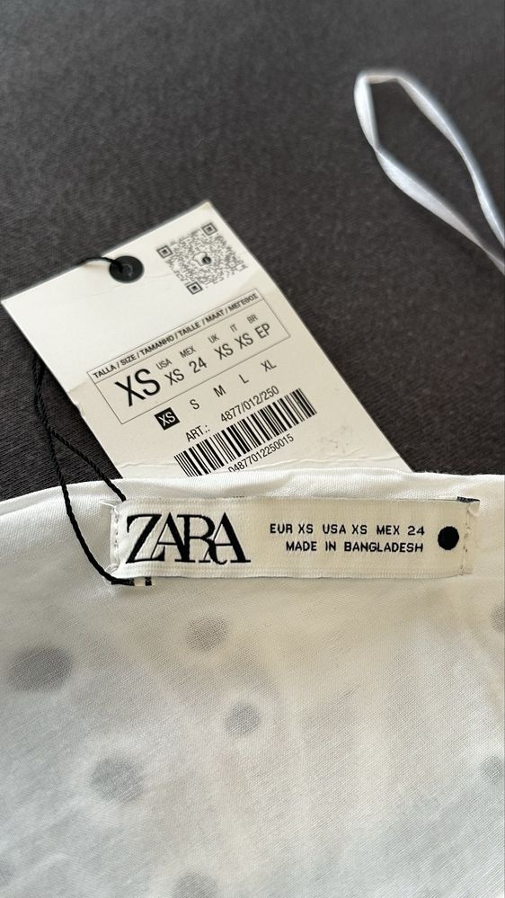 Дамска midi рокля Zara