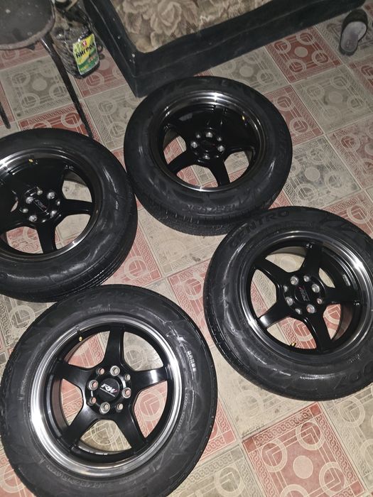 Diska R15 sportivni  pawti yangi