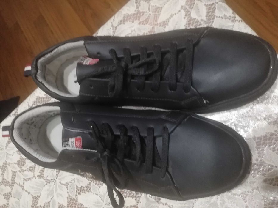 Спортно елегантни обувки U. S Polo Assn.