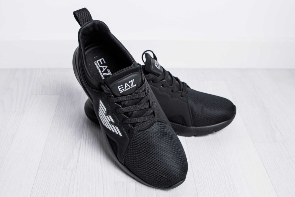 Сникърси EA7 Emporio Armani X8X056 XCC56