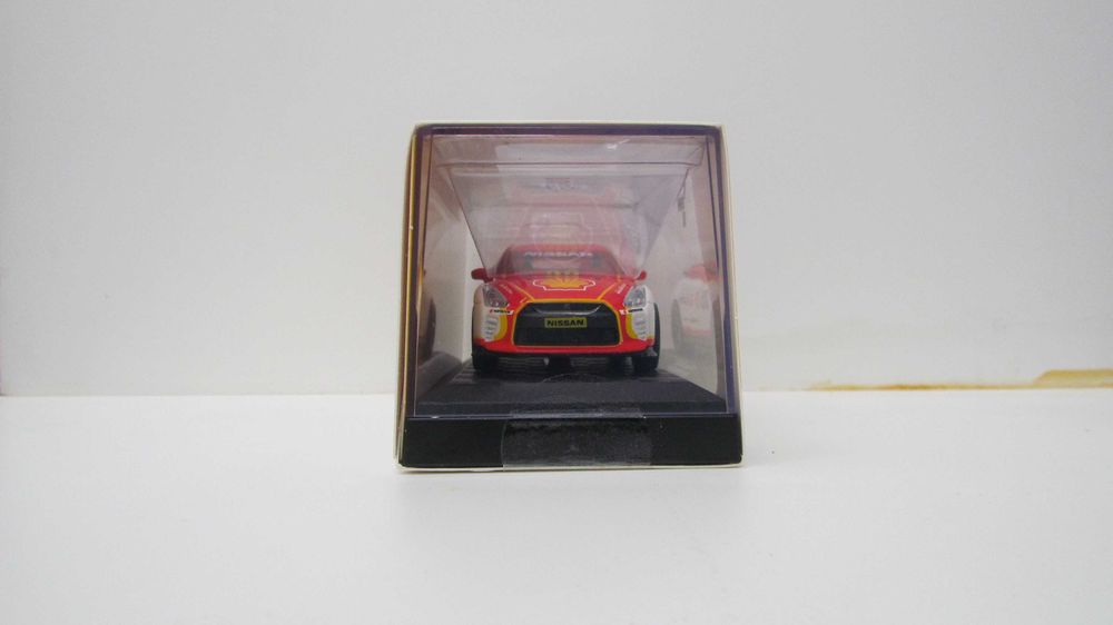 Чисто нови колекционерски метални колички