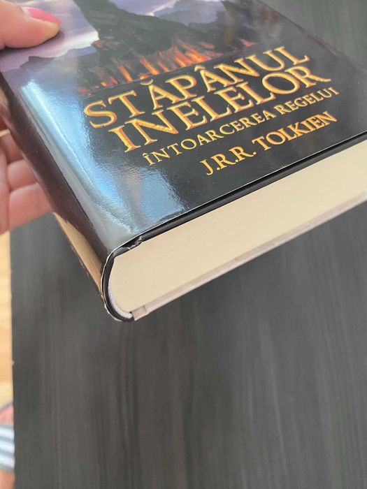 Trilogia Stăpânul Inelelor de J.R.R. Tolkien (cartonate)