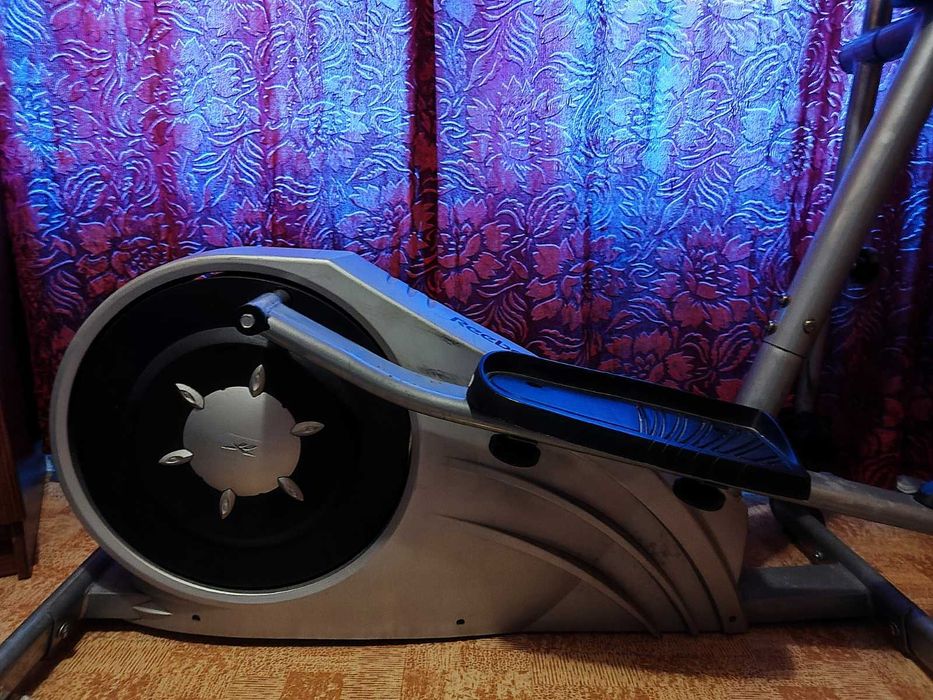 REEBOK Кростренажор