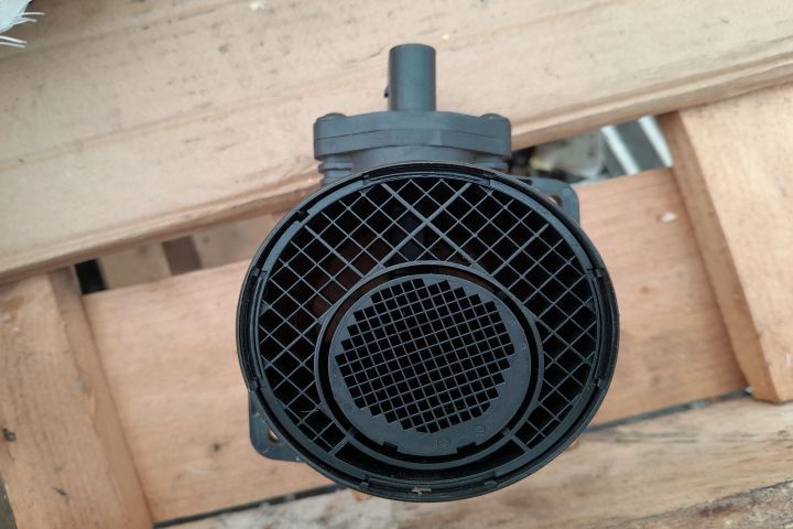 Debitmetru aer 0281002461 Audi A4 B7 [2004 - 2008] Avant wagon 5-usi