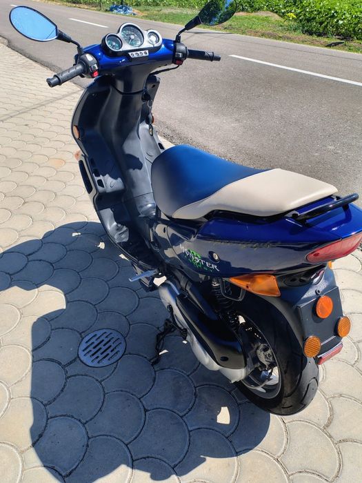 Scuter Peugeot SPEEDFIGHT de 100 cc